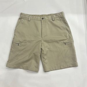 IZOD Men’s Golf PerformX Cargo Shorts
